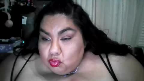 sexybbwqueen83 online show from March 13, 10:22 am