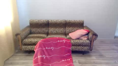 Snapshot of sexybeatriice chatting on December 14, 7:25 am sexybeatriice online show from December 14, 7:25 am