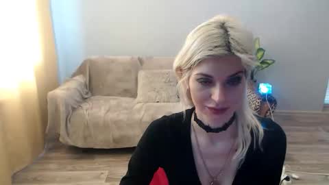 sexybeatriice online show from March 30, 6:25 am
