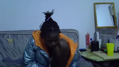 Snapshot of sexybeiby1 chatting on May 18, 4:07 am sexybeiby1 online show from May 18, 4:07 am