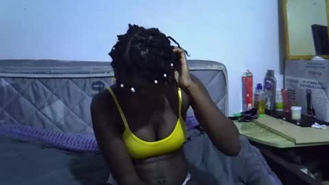 Snapshot of sexybeiby1 chatting on May 27, 1:57 am sexybeiby1 online show from May 27, 1:57 am