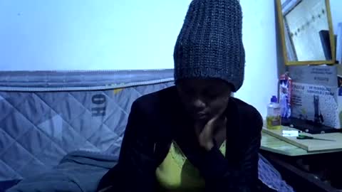 Snapshot of sexybeiby1 chatting on July 1, 5:20 am sexybeiby1 online show from July 1, 5:20 am