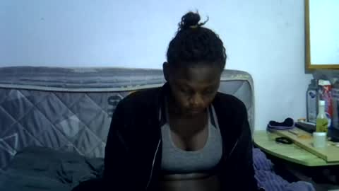 Snapshot of sexybeiby1 chatting on July 28, 12:29 am sexybeiby1 online show from July 28, 12:29 am