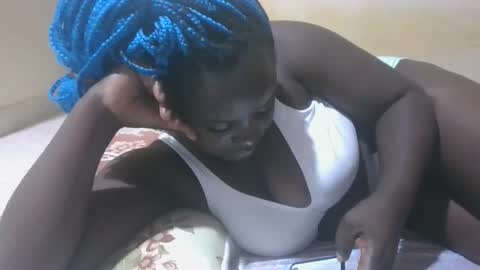 sexyblackgal10 online show from February 8, 6:00 pm