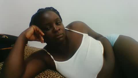 sexyblackgal10 online show from May 31, 7:59 pm