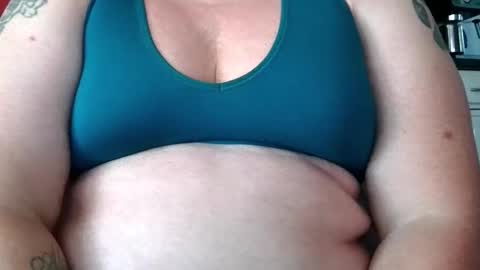 Snapshot of sexybri1674 chatting on October 17, 7:27 pm sexybri1674 online show from October 17, 7:27 pm