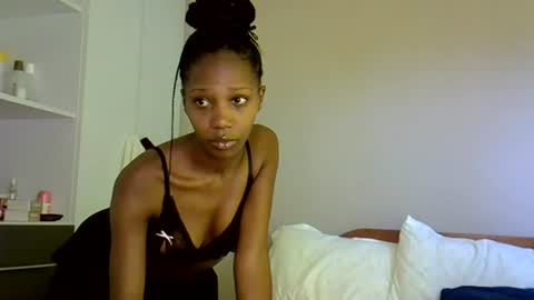 Britney online show from June 12, 8:02 am