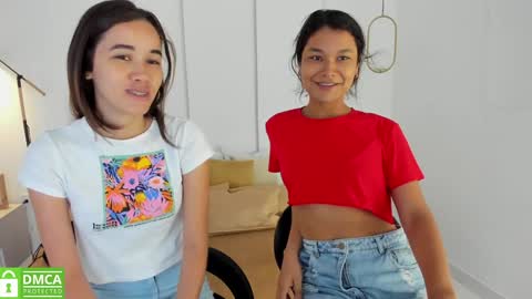 chanell and yina online show from February 4, 12:33 pm