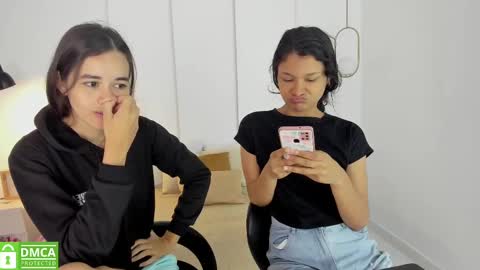 chanell and yina online show from February 18, 12:49 pm