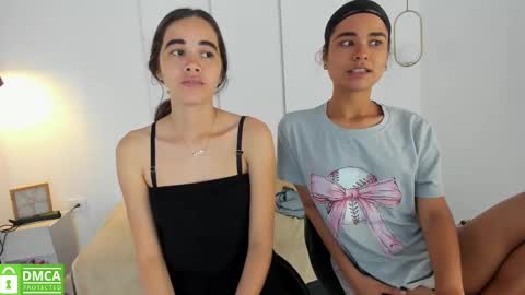 chanell and yina online show from February 21, 4:16 pm