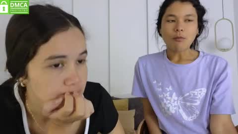 chanell and yina online show from April 30, 1:39 pm