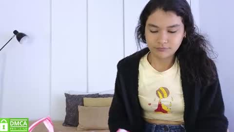 chanell and yina online show from July 19, 1:48 pm