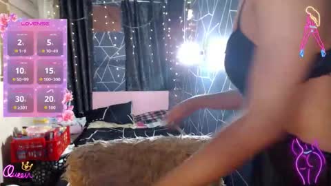 Miss Cheng online show from May 21, 9:22 pm