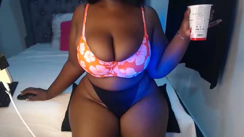 sexychocco online show from November 16, 10:32 am