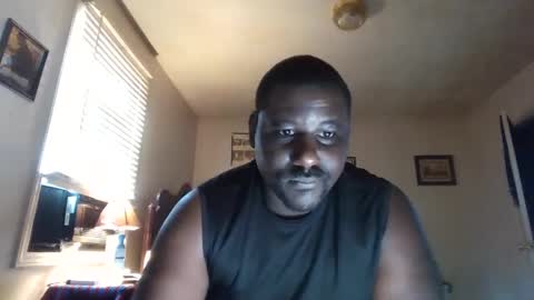 Snapshot of sexychocolate5436543 chatting on February 27, 7:15 pm sexychocolate online show from February 27, 7:15 pm