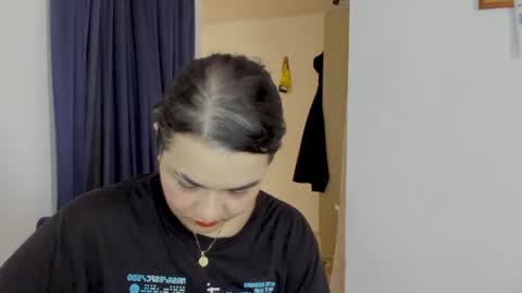 Snapshot of sexychubbyanna chatting on June 23, 6:50 pm sexychubbyanna online show from June 23, 6:50 pm