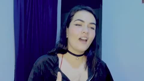 Snapshot of sexychubbyanna chatting on June 25, 5:12 am sexychubbyanna online show from June 25, 5:12 am