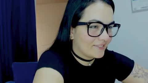 Snapshot of sexychubbyanna chatting on June 27, 2:01 pm sexychubbyanna online show from June 27, 2:01 pm