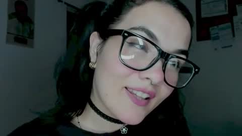 Snapshot of sexychubbyanna chatting on July 8, 10:25 pm sexychubbyanna online show from July 8, 10:25 pm