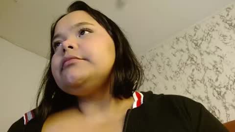 Snapshot of sexychubbyy chatting on October 31, 3:07 am Eva online show from October 31, 3:07 am