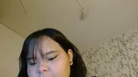 Snapshot of sexychubbyy chatting on December 15, 6:12 pm Eva online show from December 15, 6:12 pm