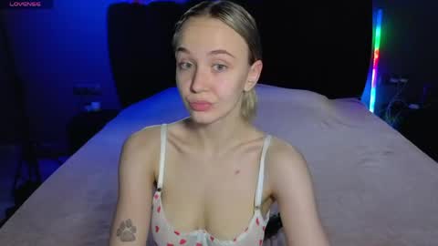 Snapshot of sexycocobutt chatting on May 22, 5:40 pm Sophia online show from May 22, 5:40 pm