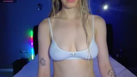Snapshot of sexycocobutt chatting on July 9, 11:47 am Sophia online show from July 9, 11:47 am
