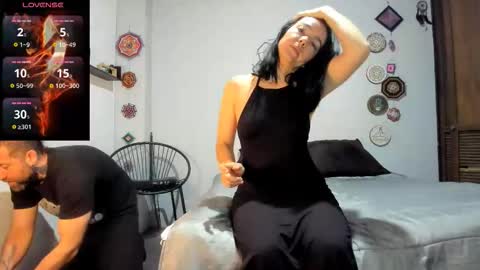 Snapshot of sexycolombian2022 chatting on November 22, 10:25 am Antonioylola online show from November 22, 10:25 am