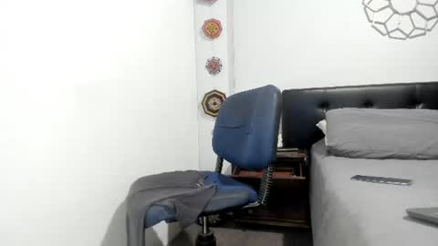 Snapshot of sexycolombian2022 chatting on July 14, 1:50 pm Antonioylola online show from July 14, 1:50 pm