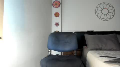 Snapshot of sexycolombian2022 chatting on July 17, 5:07 pm Antonioylola online show from July 17, 5:07 pm