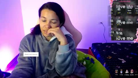 Snapshot of sexydiabliita chatting on May 30, 10:34 am sexydiabliita online show from May 30, 10:34 am