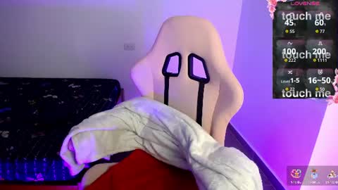 Snapshot of sexydiabliita chatting on June 21, 3:42 am sexydiabliita online show from June 21, 3:42 am
