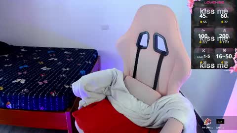 Snapshot of sexydiabliita chatting on June 23, 3:43 pm sexydiabliita online show from June 23, 3:43 pm