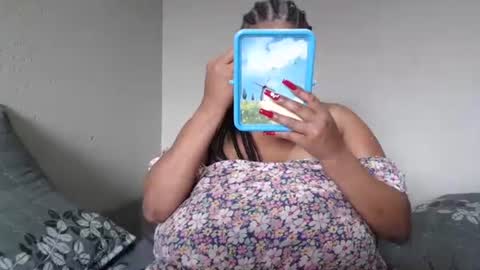 Snapshot of sexyebonylove89 chatting on December 2, 11:45 am sexyebonylove89 online show from December 2, 11:45 am