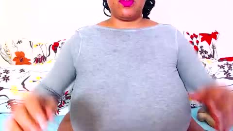 Snapshot of sexyebonylove89 chatting on September 14, 2:38 pm sexyebonylove89 online show from September 14, 2:38 pm