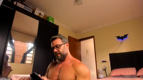 chris online show from November 14, 12:48 pm