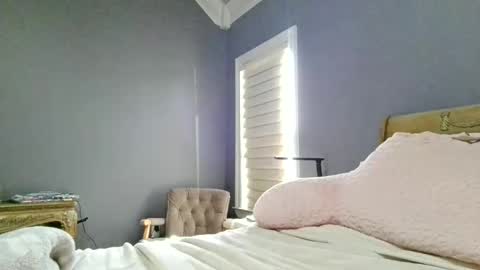 Snapshot of sexyfloridamilf chatting on June 11, 1:42 pm LisaisLuscious online show from June 11, 1:42 pm