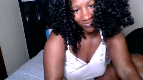 viola atieno online show from April 20, 7:26 pm