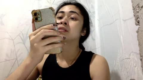 Snapshot of sexygoddessjade chatting on April 4, 5:32 pm miss jade so online show from April 4, 5:32 pm
