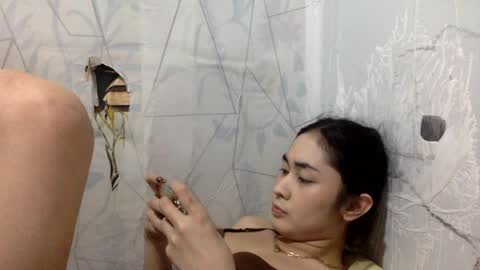 Snapshot of sexygoddessjade chatting on April 9, 4:23 am miss jade so online show from April 9, 4:23 am