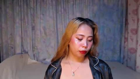 jeanken and jelian online show from November 30, 10:08 am