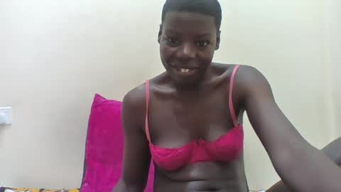 Snapshot of sexyhotgal4 chatting on July 24, 7:06 am MARGARET online show from July 24, 7:06 am
