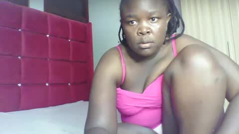 Snapshot of sexyidah chatting on October 31, 2:51 pm sexyidah online show from October 31, 2:51 pm