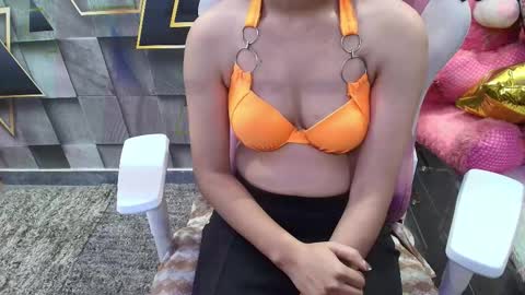 sexyislive online show from November 12, 12:05 pm