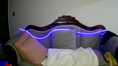 Snapshot of sexyjammyjose chatting on February 24, 7:11 am Go and subscribe to my OF 3 ---- Follow the Heart---- online show from February 24, 7:11 am