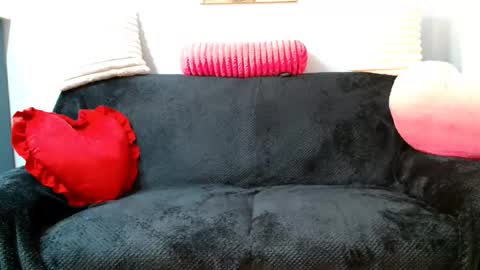 Snapshot of sexyjennyeu chatting on March 3, 9:31 pm Jenny online show from March 3, 9:31 pm