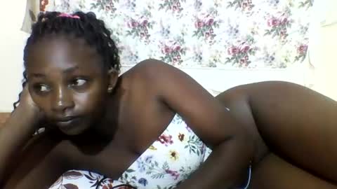 Snapshot of sexyjoane chatting on February 21, 4:51 am JOAN online show from February 21, 4:51 am