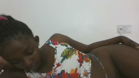 Snapshot of sexyjoane chatting on March 5, 8:10 pm JOAN online show from March 5, 8:10 pm