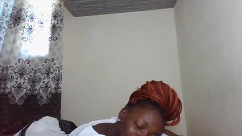 Snapshot of sexyjoane chatting on December 14, 11:37 am JOAN online show from December 14, 11:37 am