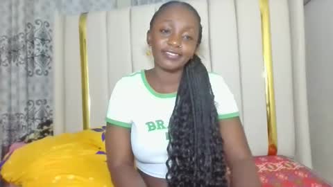 JOAN online show from March 24, 8:25 pm